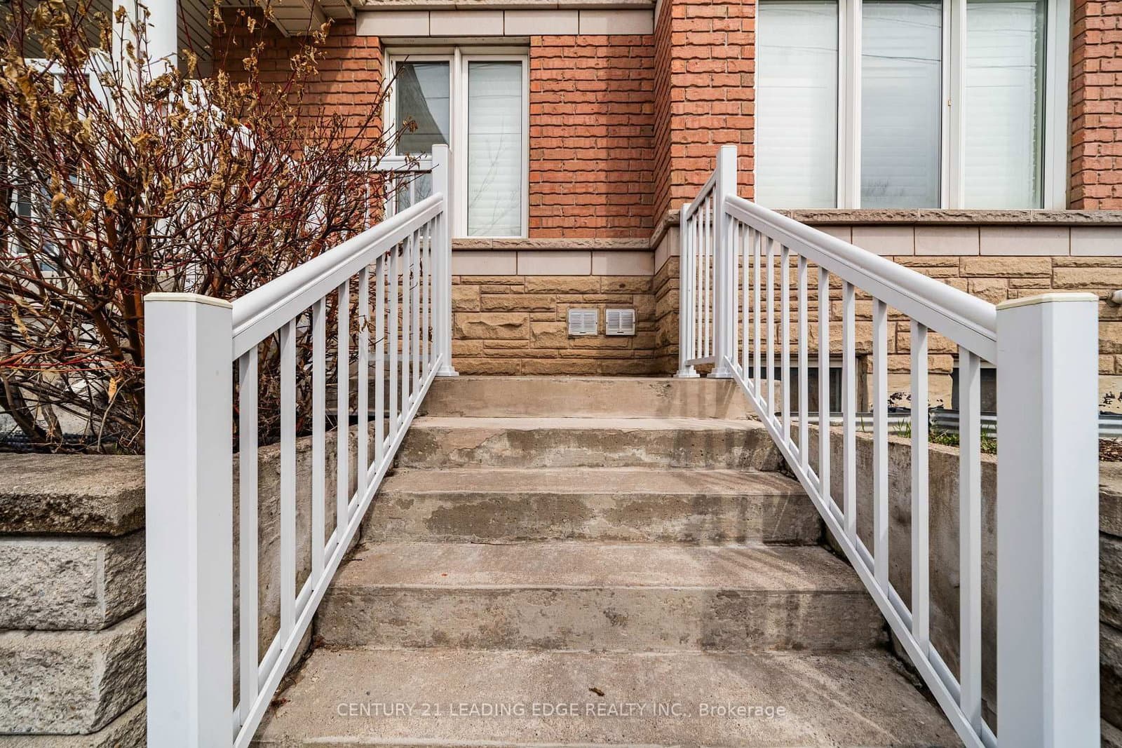 653A Warden Avenue, Unit 53 - Image 4