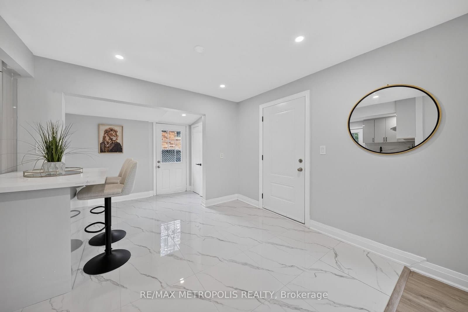 208 Palmerston Avenue - Image 4