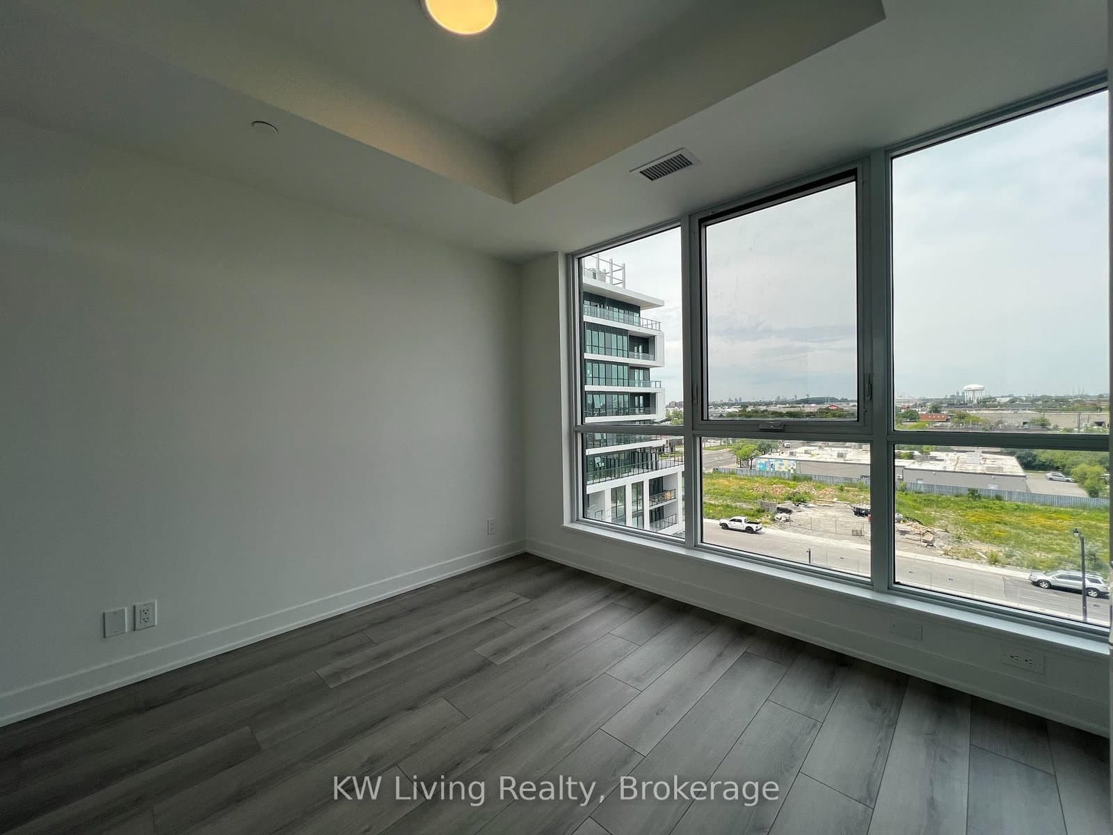 20 Deans Drive, Unit 602 - Image 2