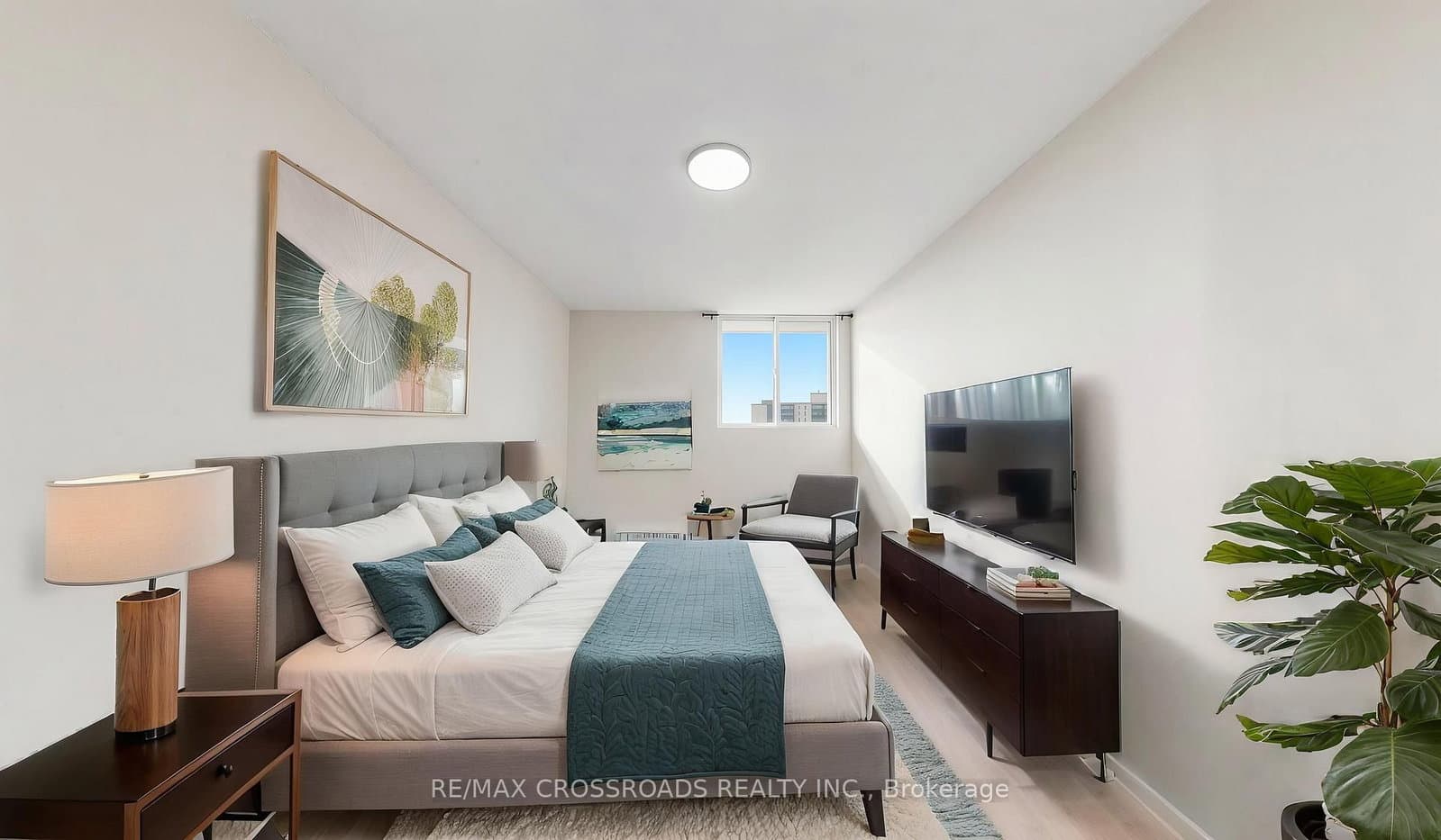 100 Dundalk Drive, Unit 817 - Image 4
