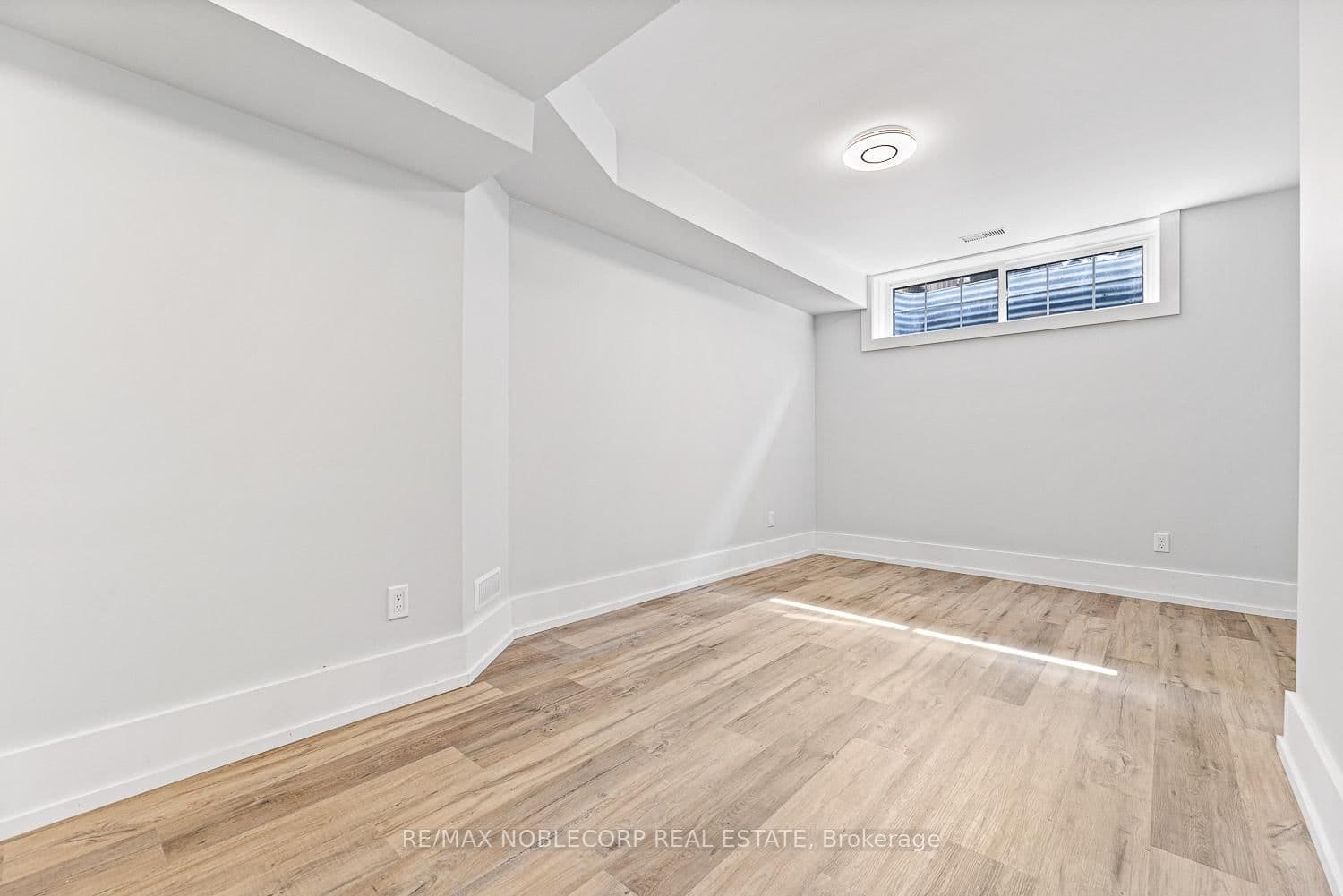108 Enderby Road, Unit 2 - Image 2
