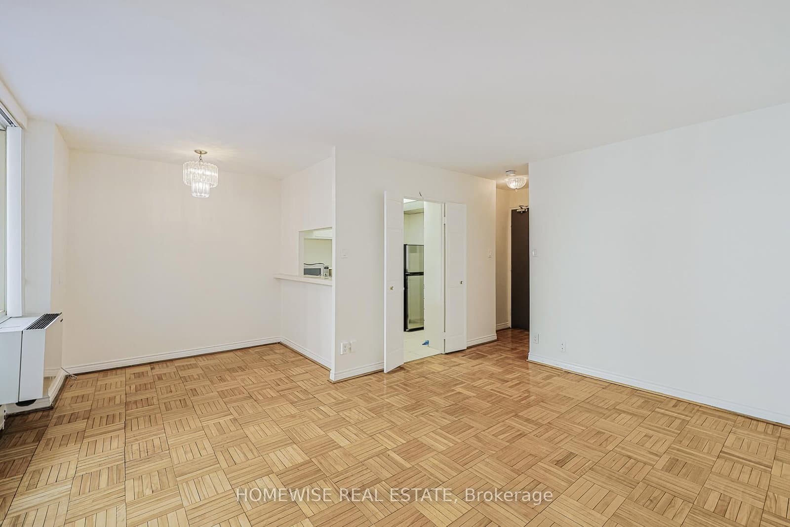 485 Kingston Road, Unit 506 - Image 1