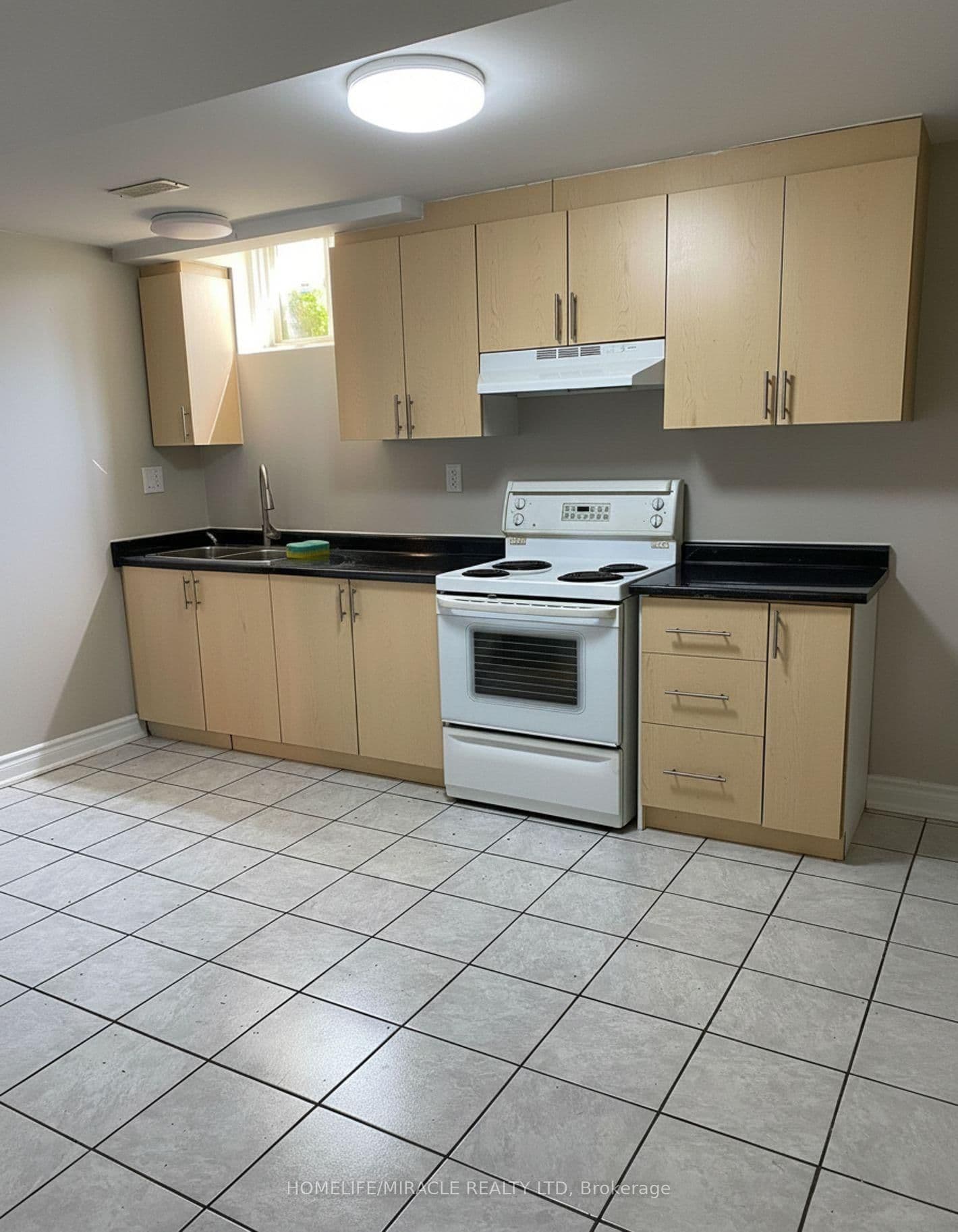 2 Edinborough Lane - Image 5