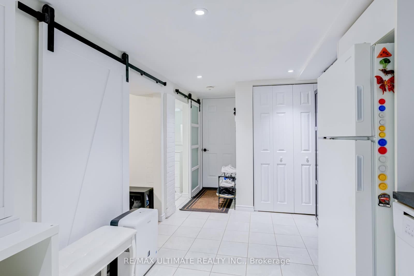 533 Kingston Road - Image 4