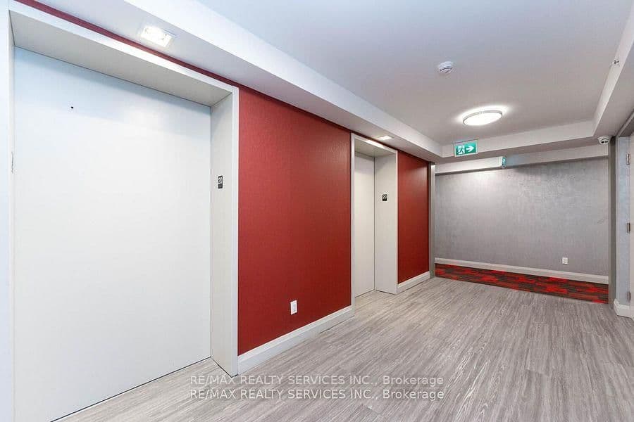 30 Meadowglen Place, Unit 2003 - Image 5