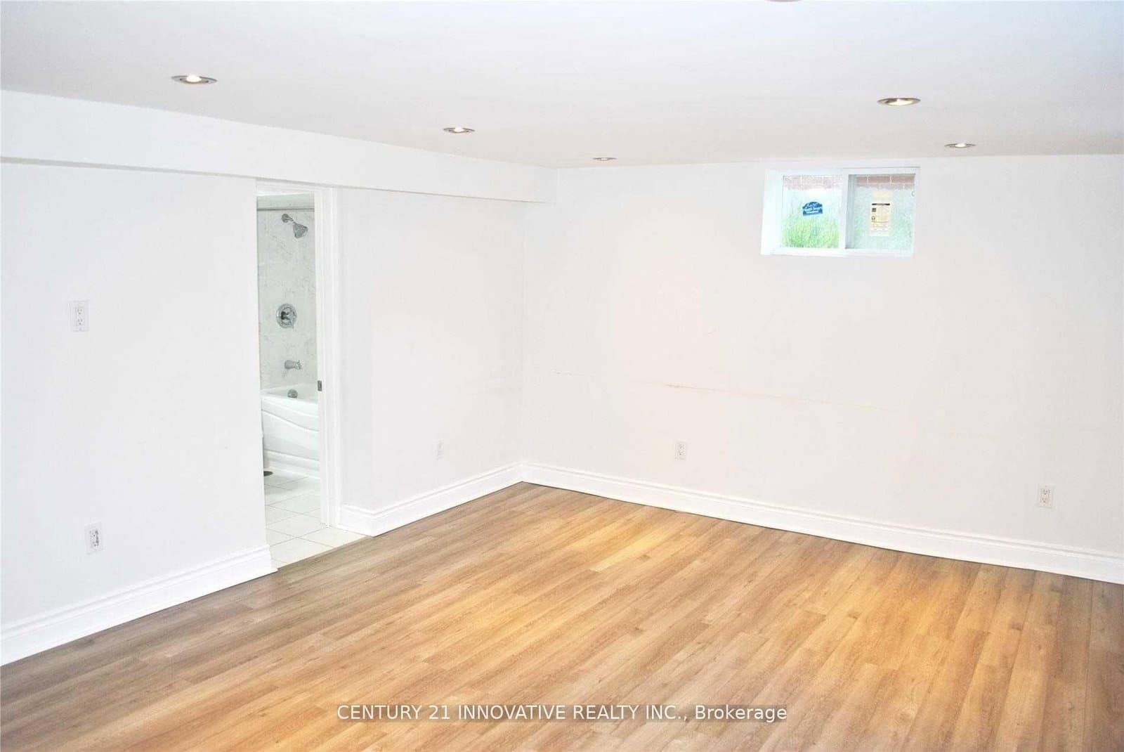 985 Victoria Park Avenue, Unit BSMT Studio Space - Image 4