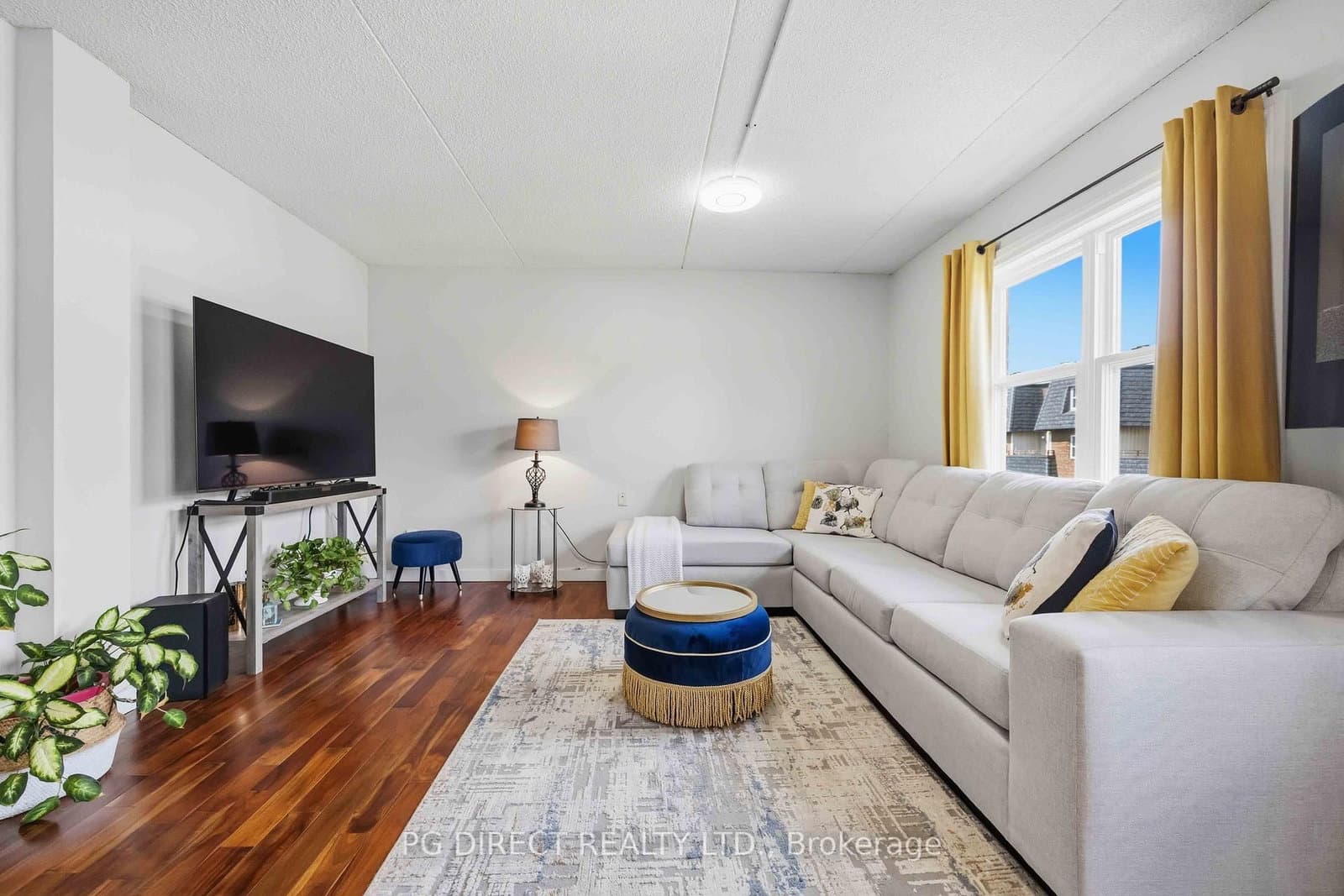 580 Mary Street E, Unit 214 - Image 5