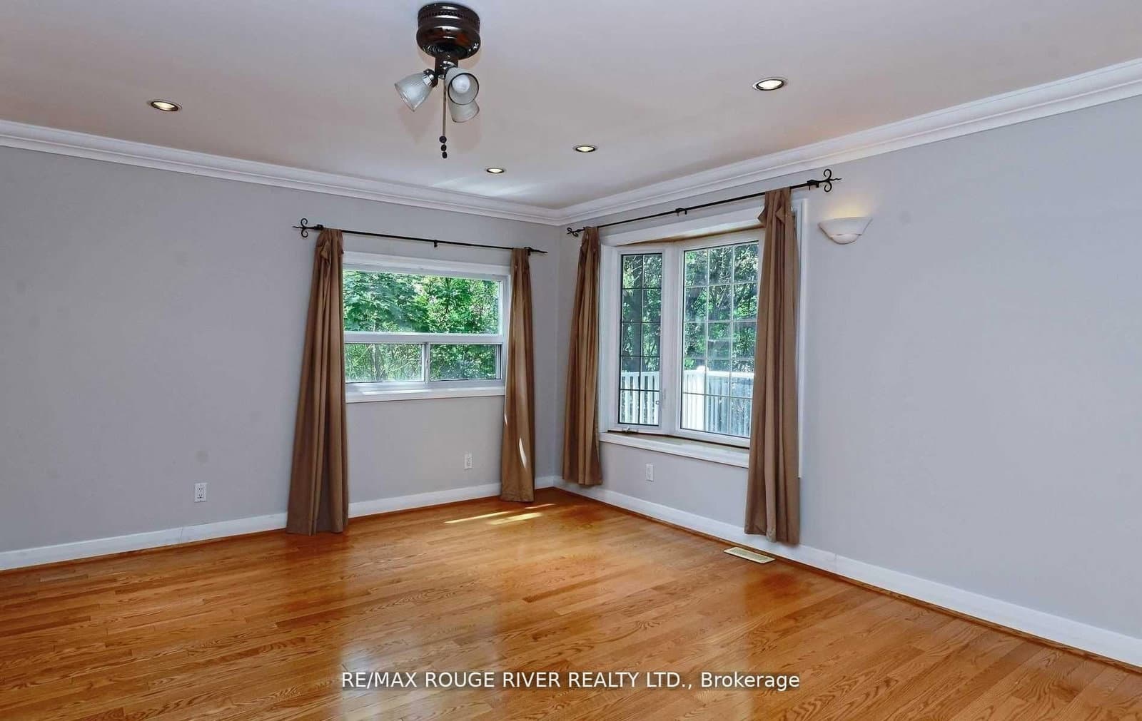 705 Front Road, Unit Upper - Image 3