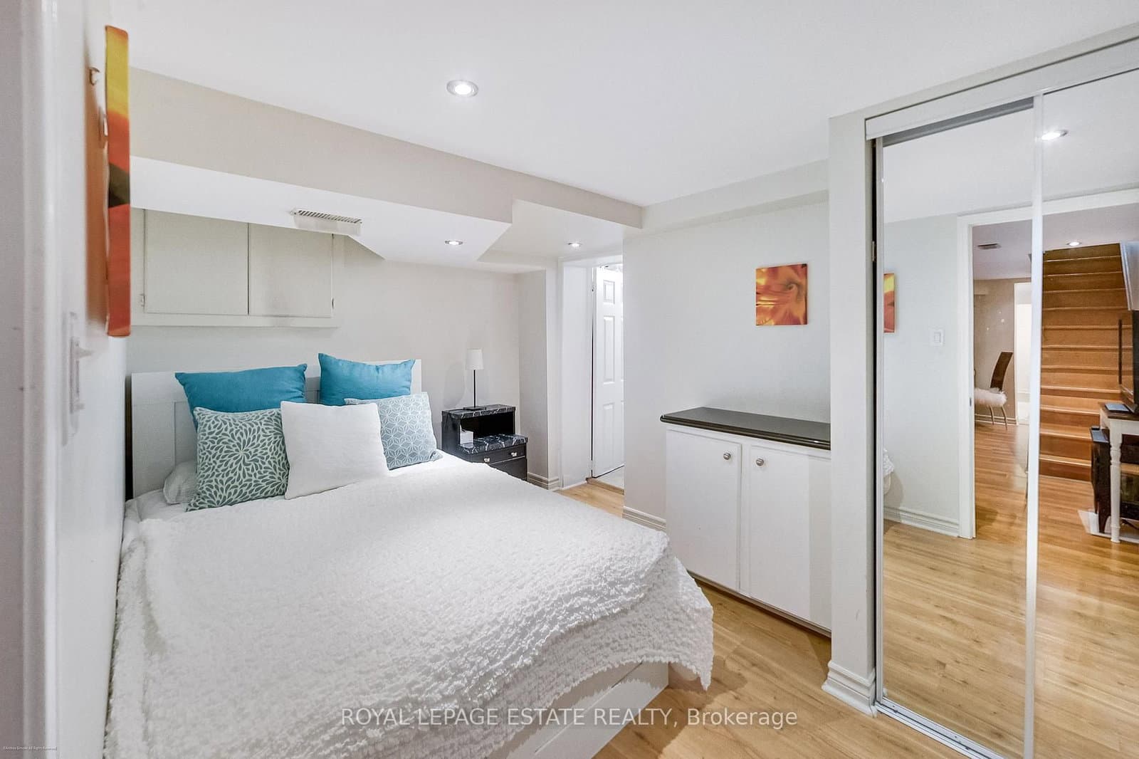 4 Linton Avenue, Unit BSMT - Image 4