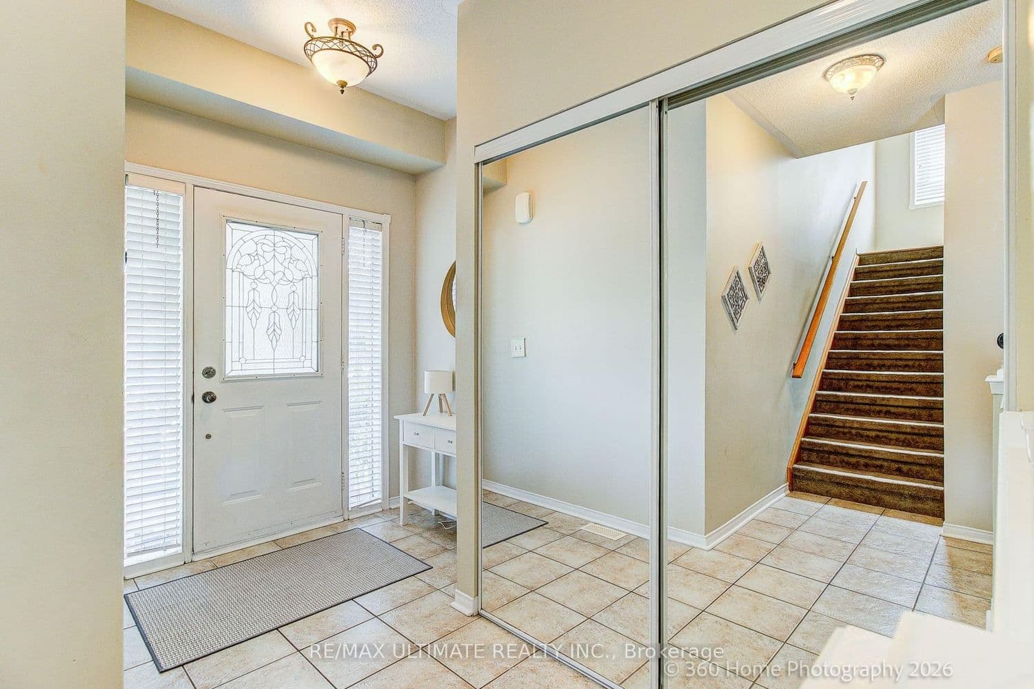 53 Wilshire Drive - Image 4