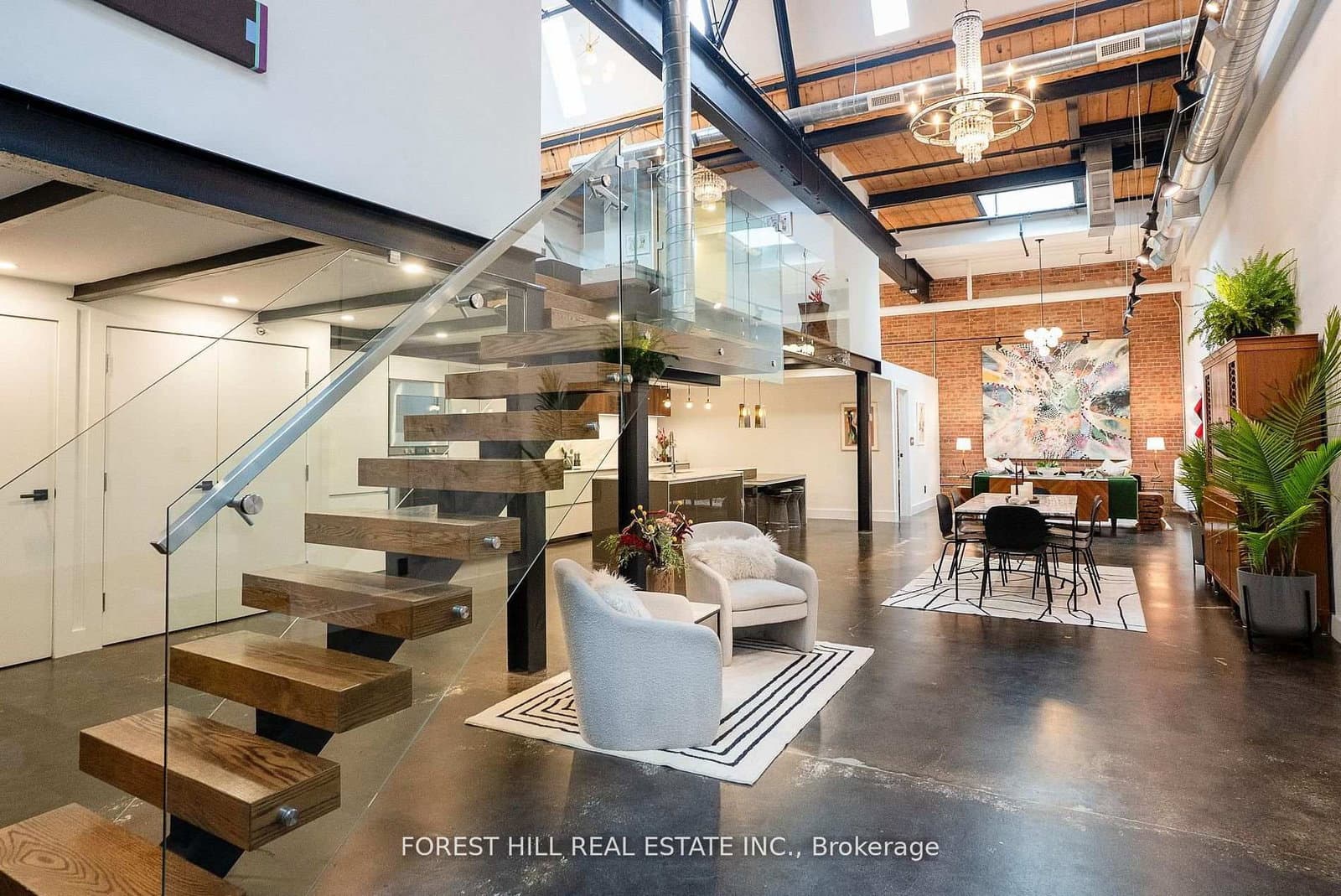 326 Carlaw Avenue, Unit 123 - Image 2