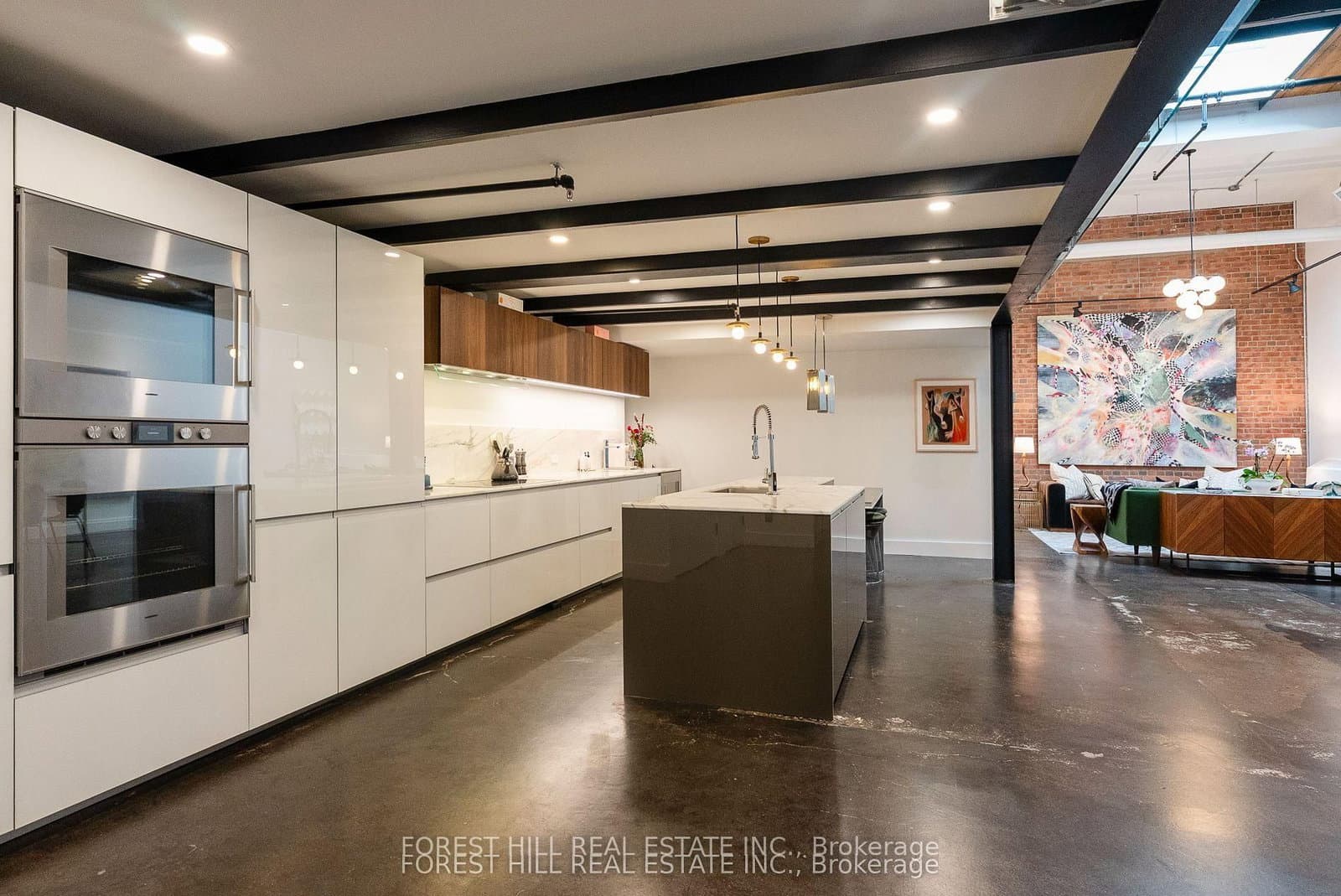 326 Carlaw Avenue, Unit 123 - Image 3