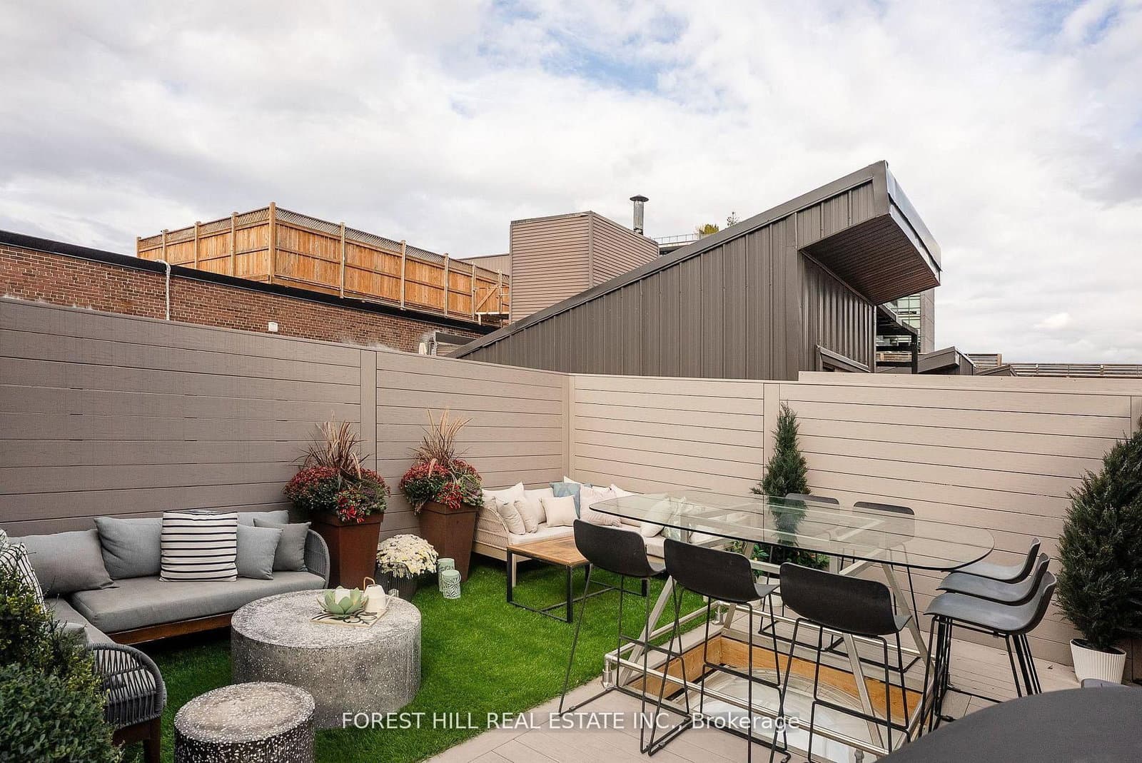 326 Carlaw Avenue, Unit 123 - Image 5