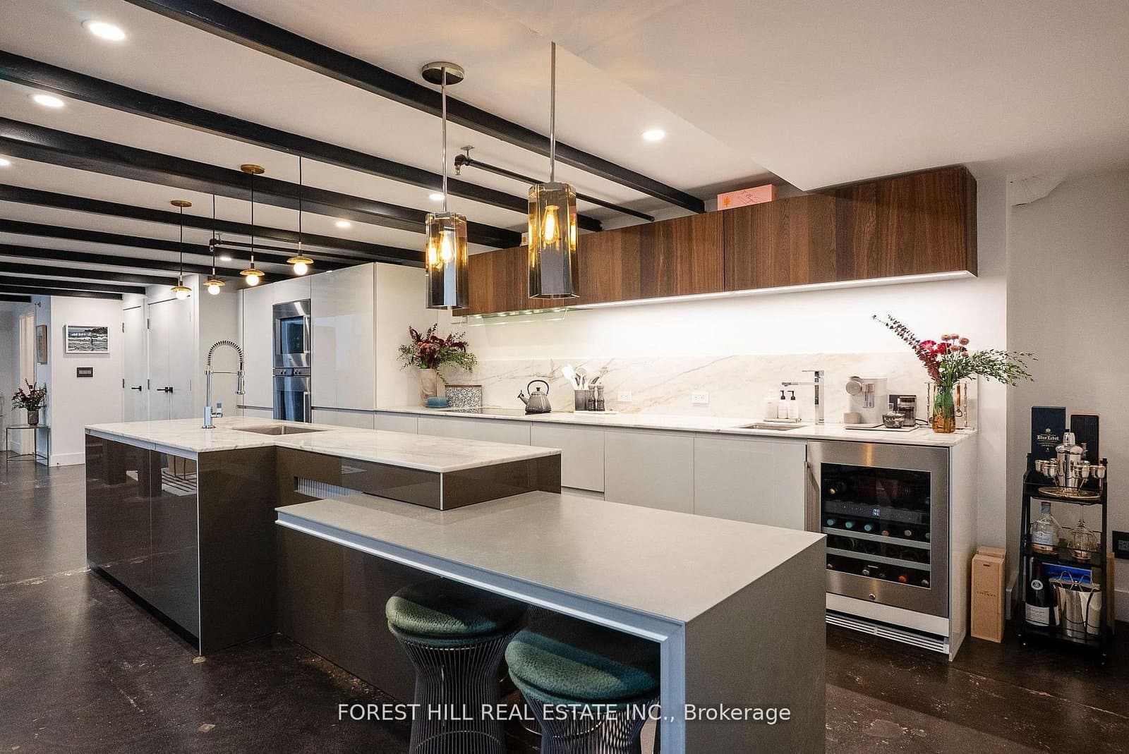 326 Carlaw Avenue, Unit 123 - Image 6