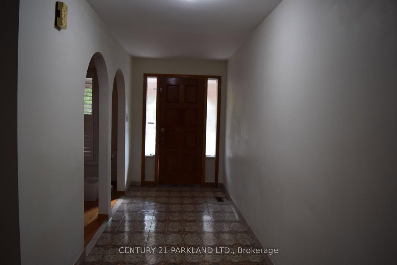 38 Beamsville Drive - Image 3