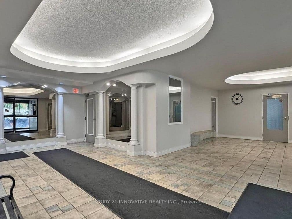 1665 Victoria Park Avenue, Unit Unit 207 - Image 3