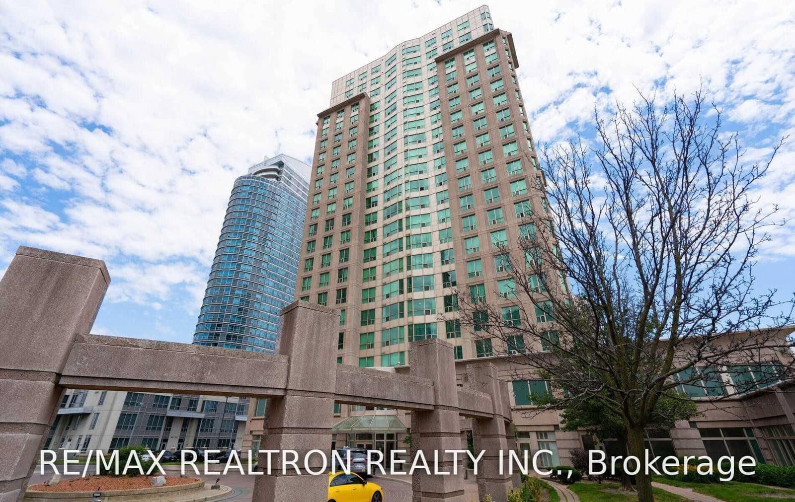 8 Lee Centre Drive, Unit 910 - Image 3