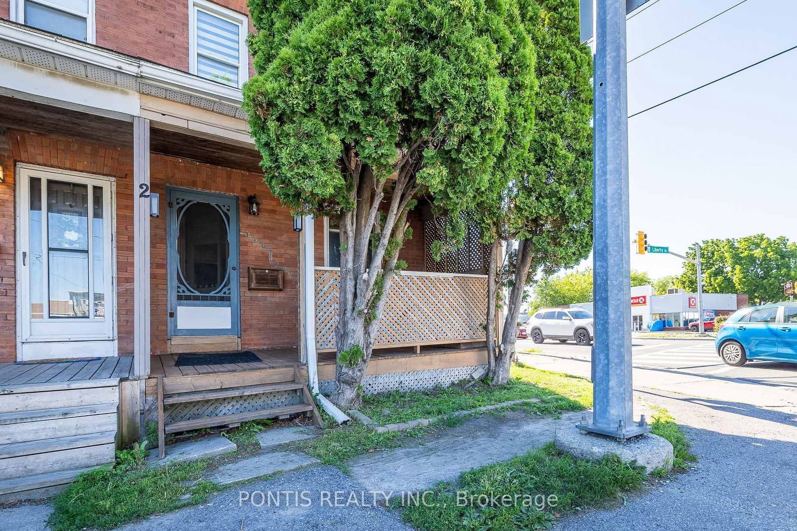 2 Liberty Street S - Image 3