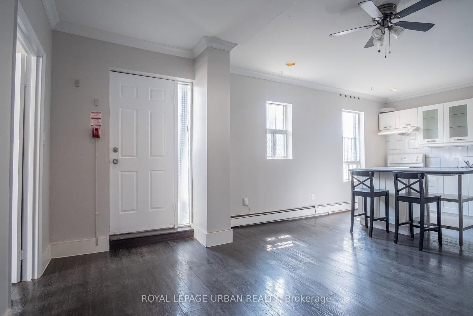 636 Danforth Avenue, Unit 2 - Image 5