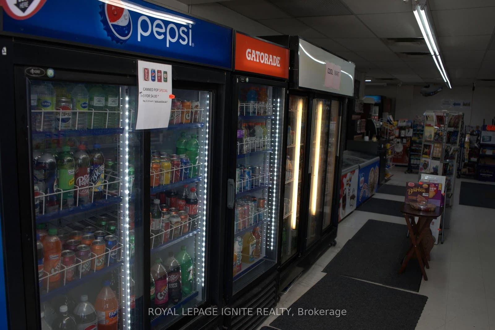 300 Dundas Street E - Image 6