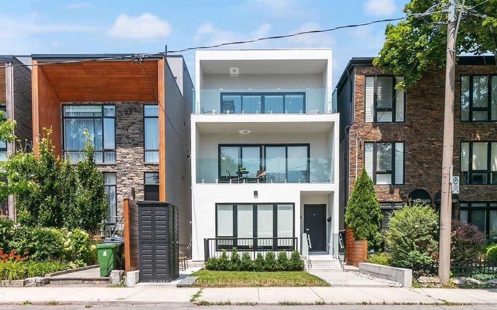 16 Minto Street, Unit 2 - Image 2