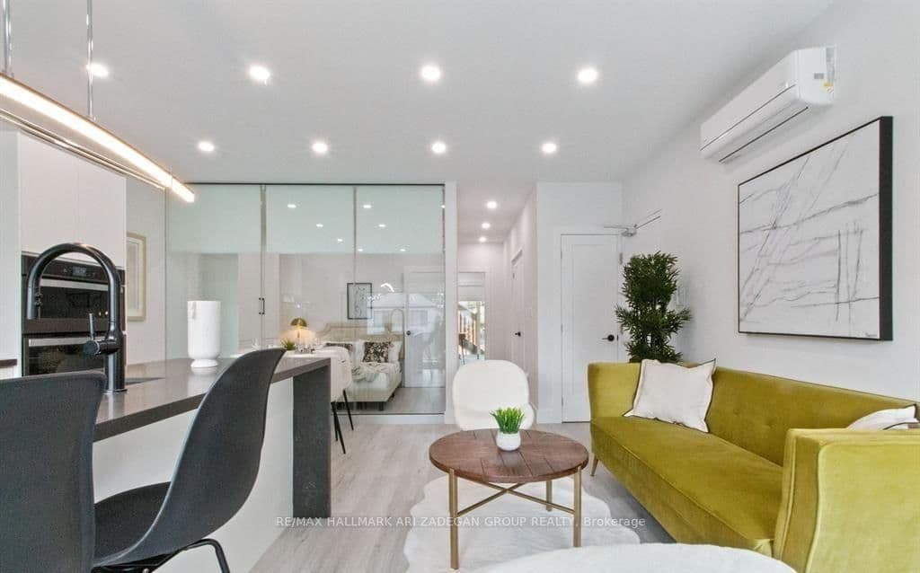 16 Minto Street, Unit 2 - Image 6