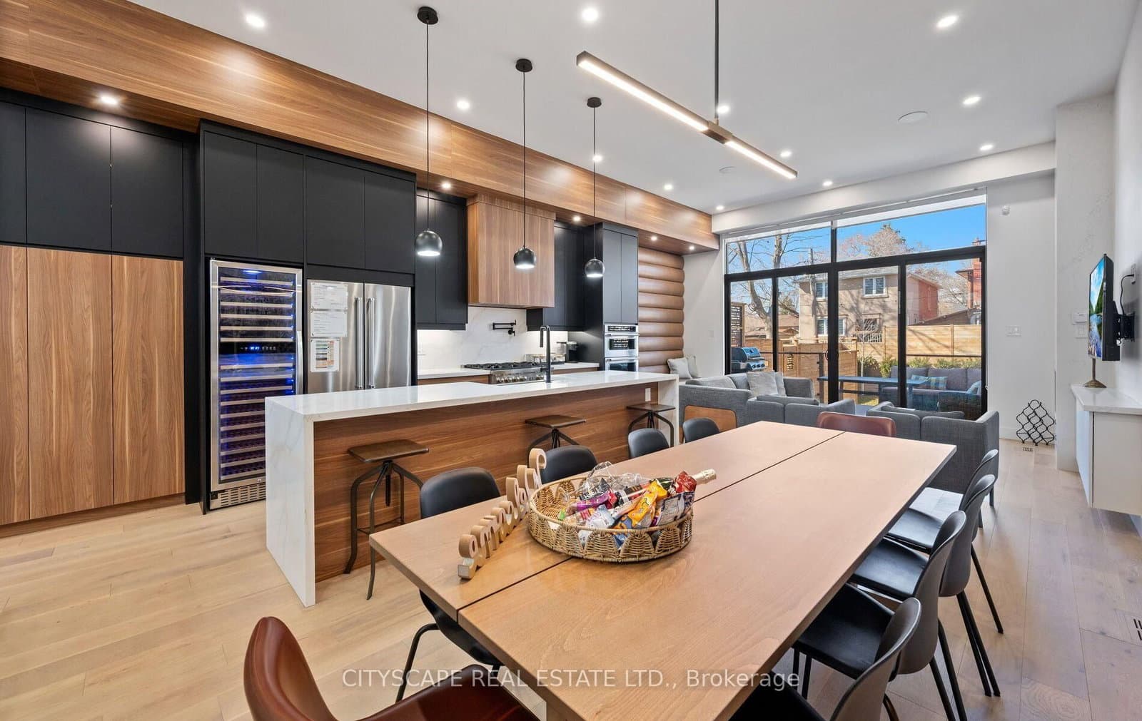 2B Holmstead Avenue - Image 2