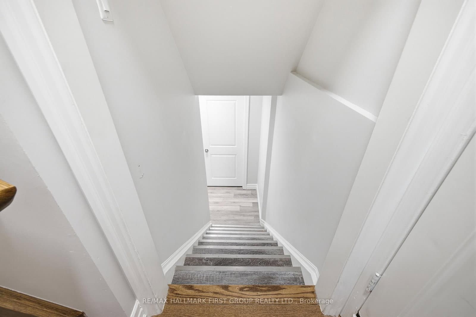 527 Halo Street - Image 3