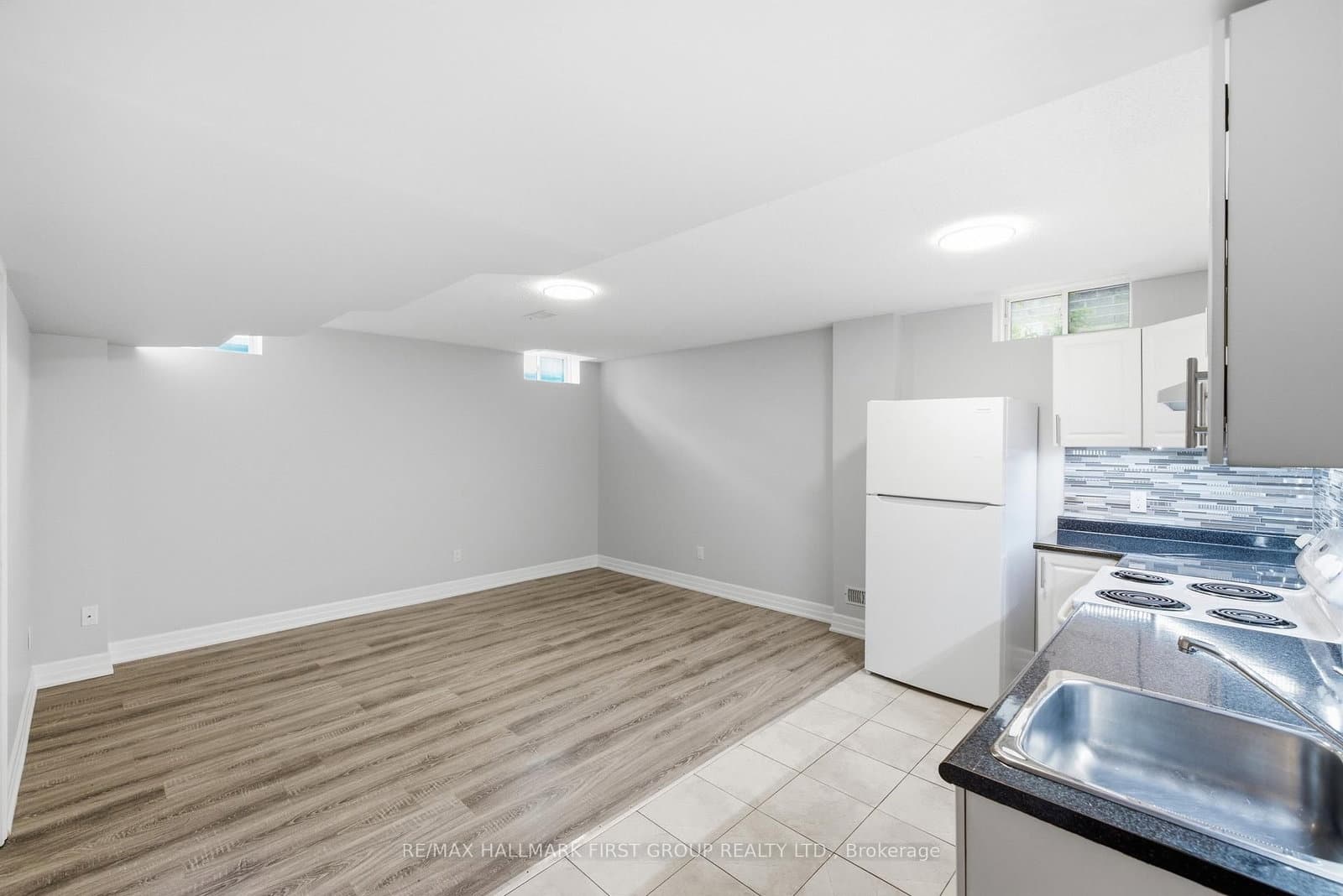 527 Halo Street - Image 5
