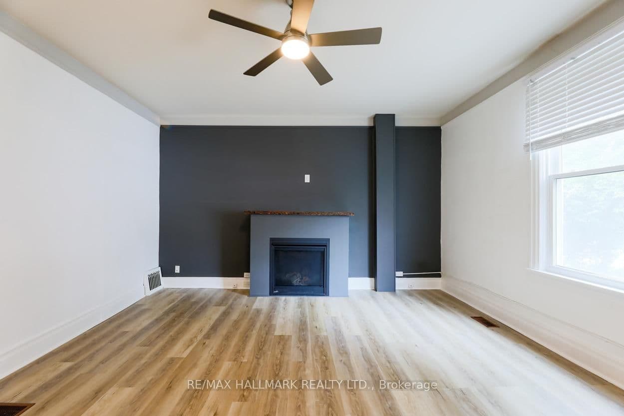 405 Kingston Road, Unit Main Floor - Image 3