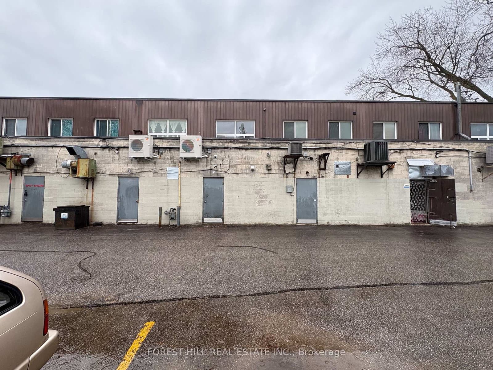 136 King Street E, Unit 4 - Image 3