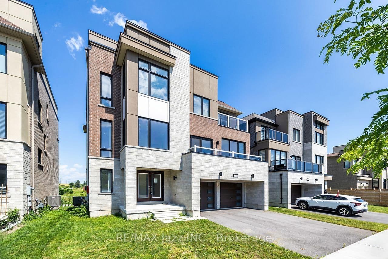 11 Yacht Drive - Image 2
