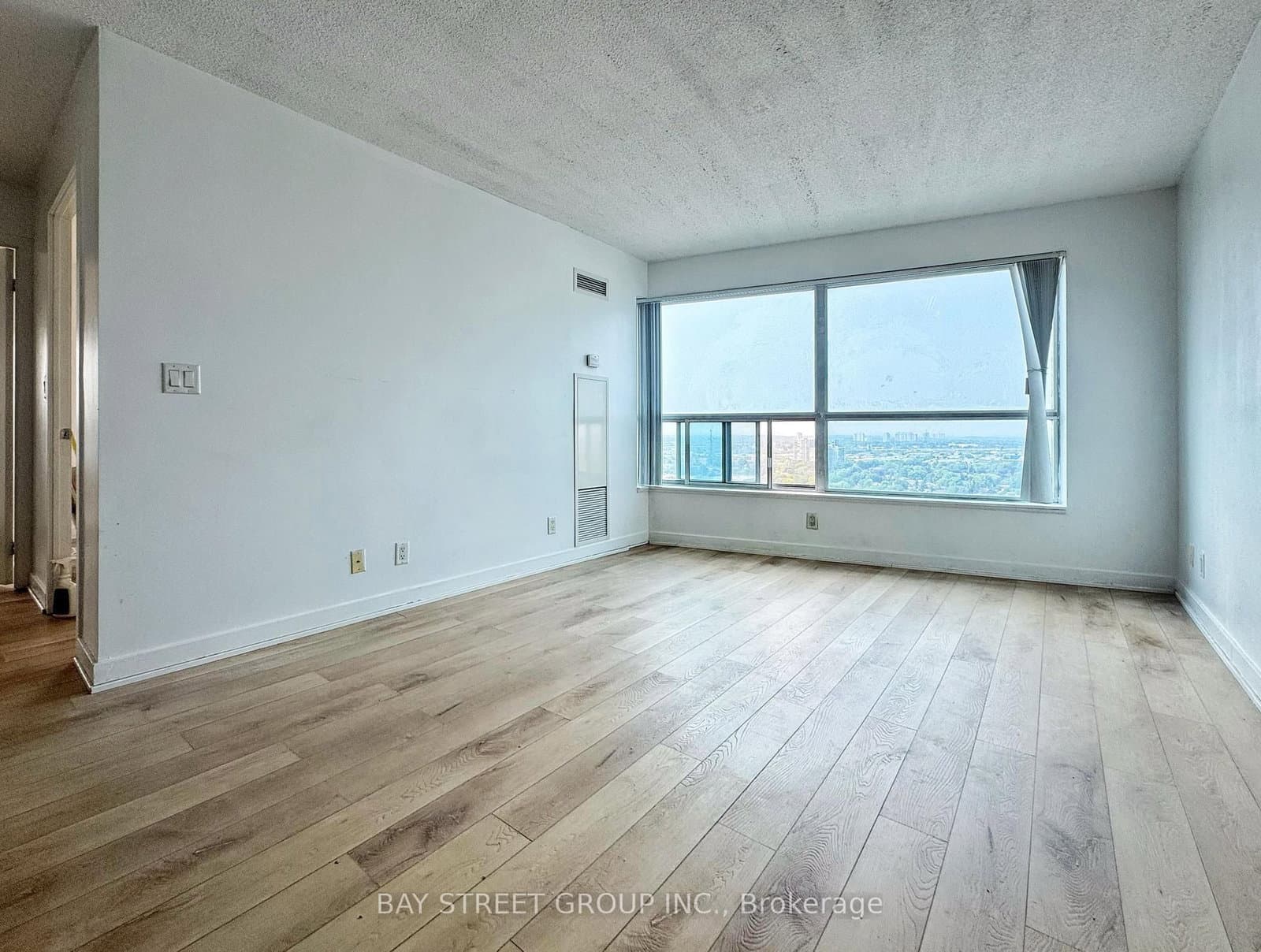 38 Lee Centre Drive, Unit 2712 - Image 4