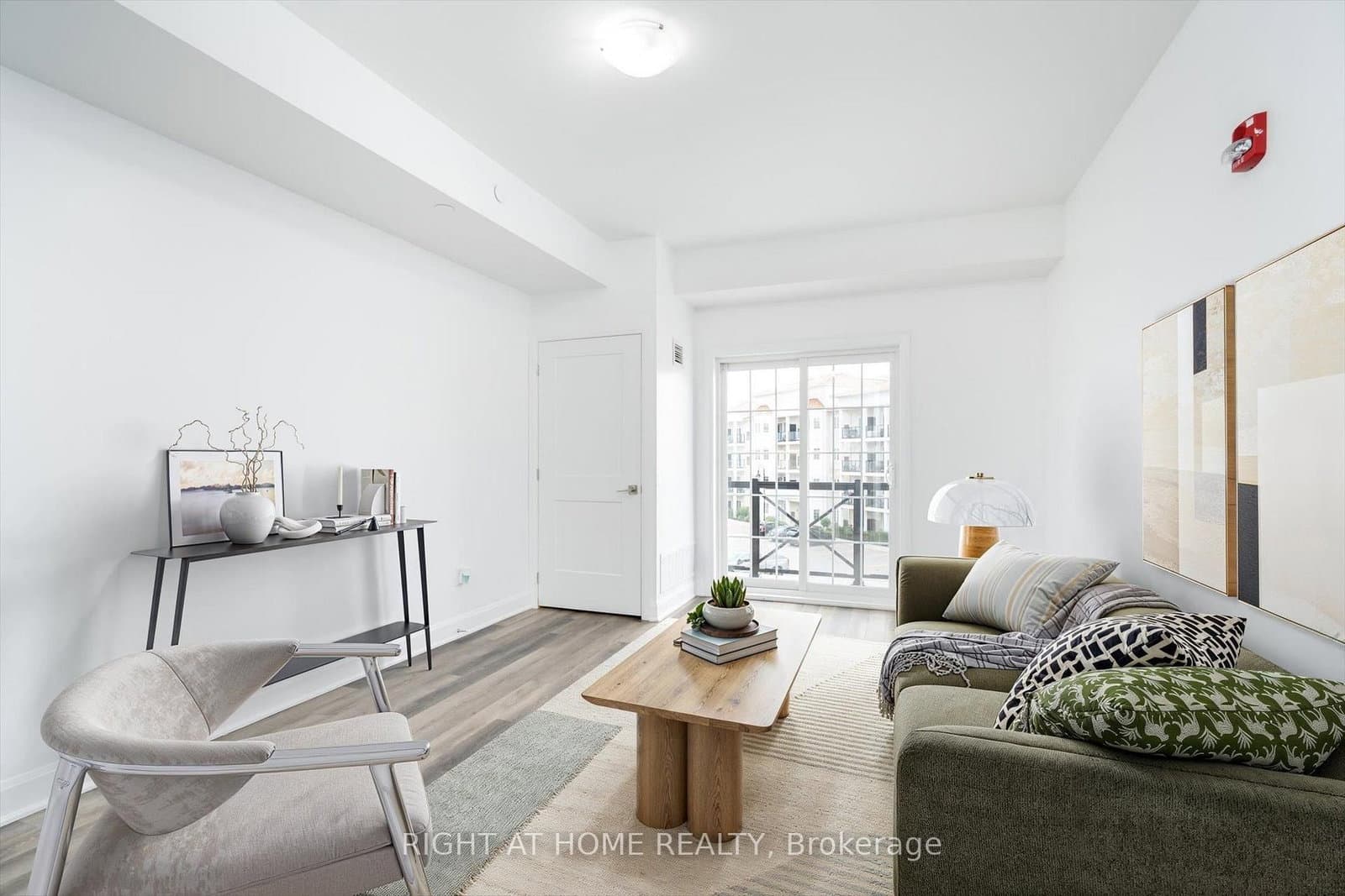 50 Lakebreeze Drive, Unit 321 - Image 4