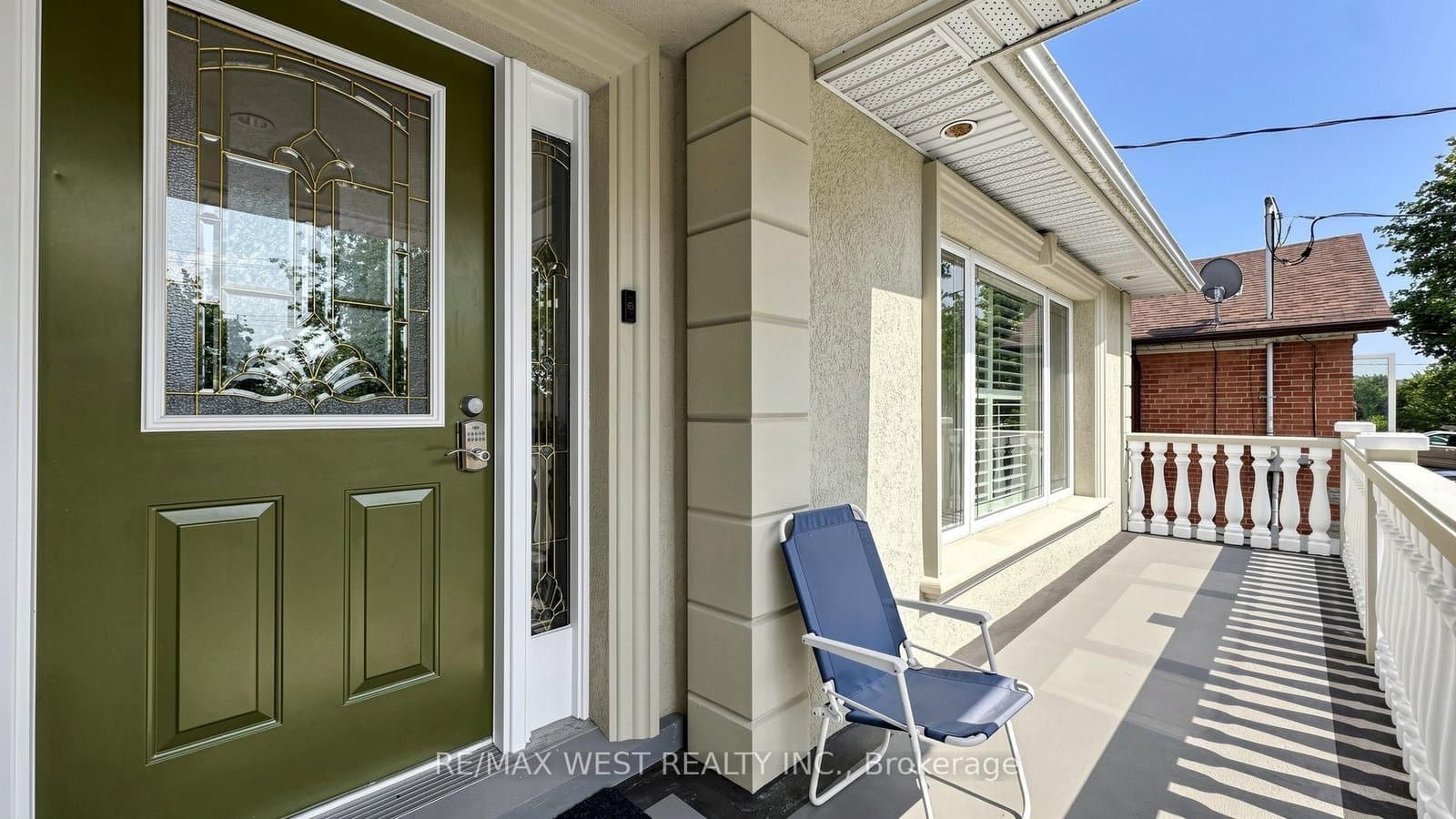 555 McCowan Road - Image 3