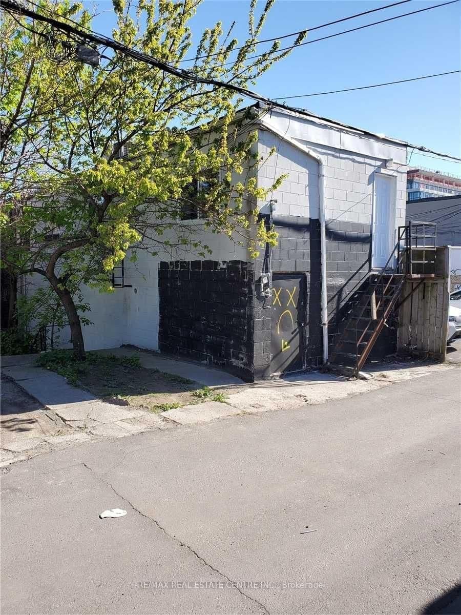 1236 Danforth Avenue - Image 2