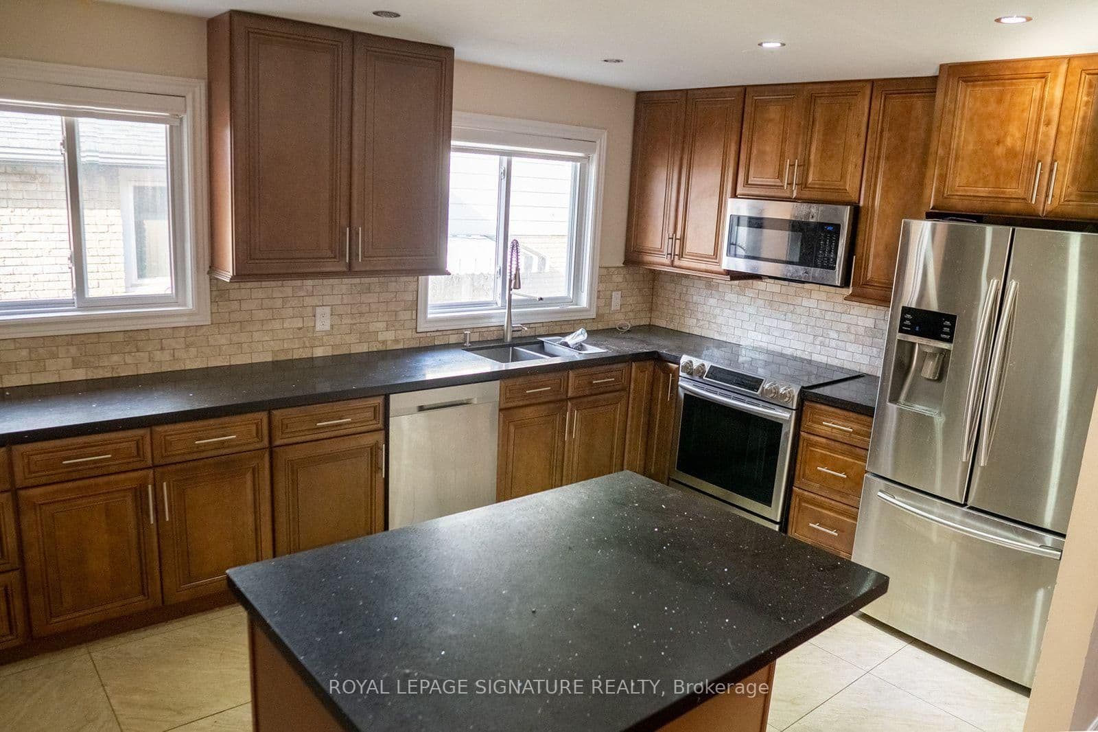 1885 Rosefield Road - Image 4