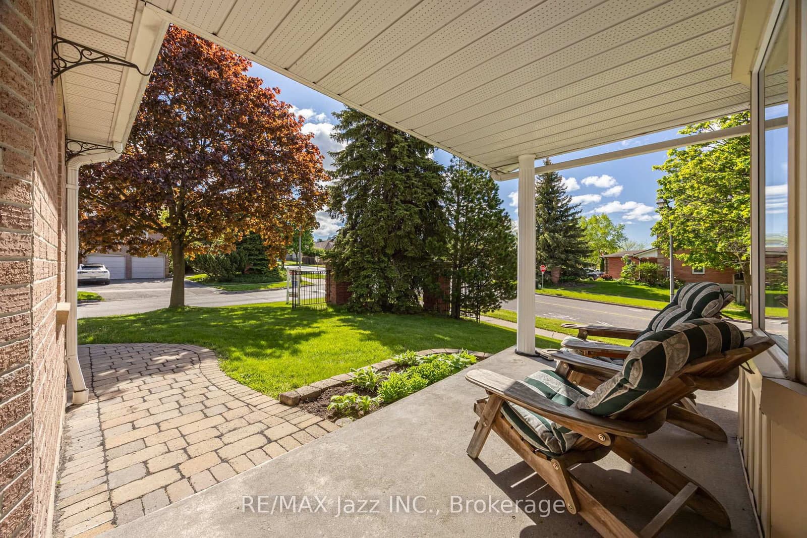 2 Coomer Crescent - Image 2