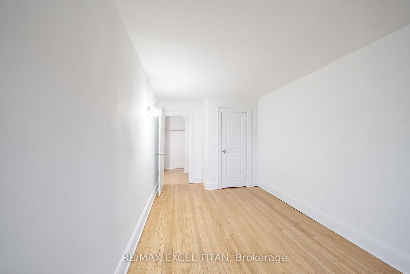 4 Kingston Road, Unit 43 - Image 4