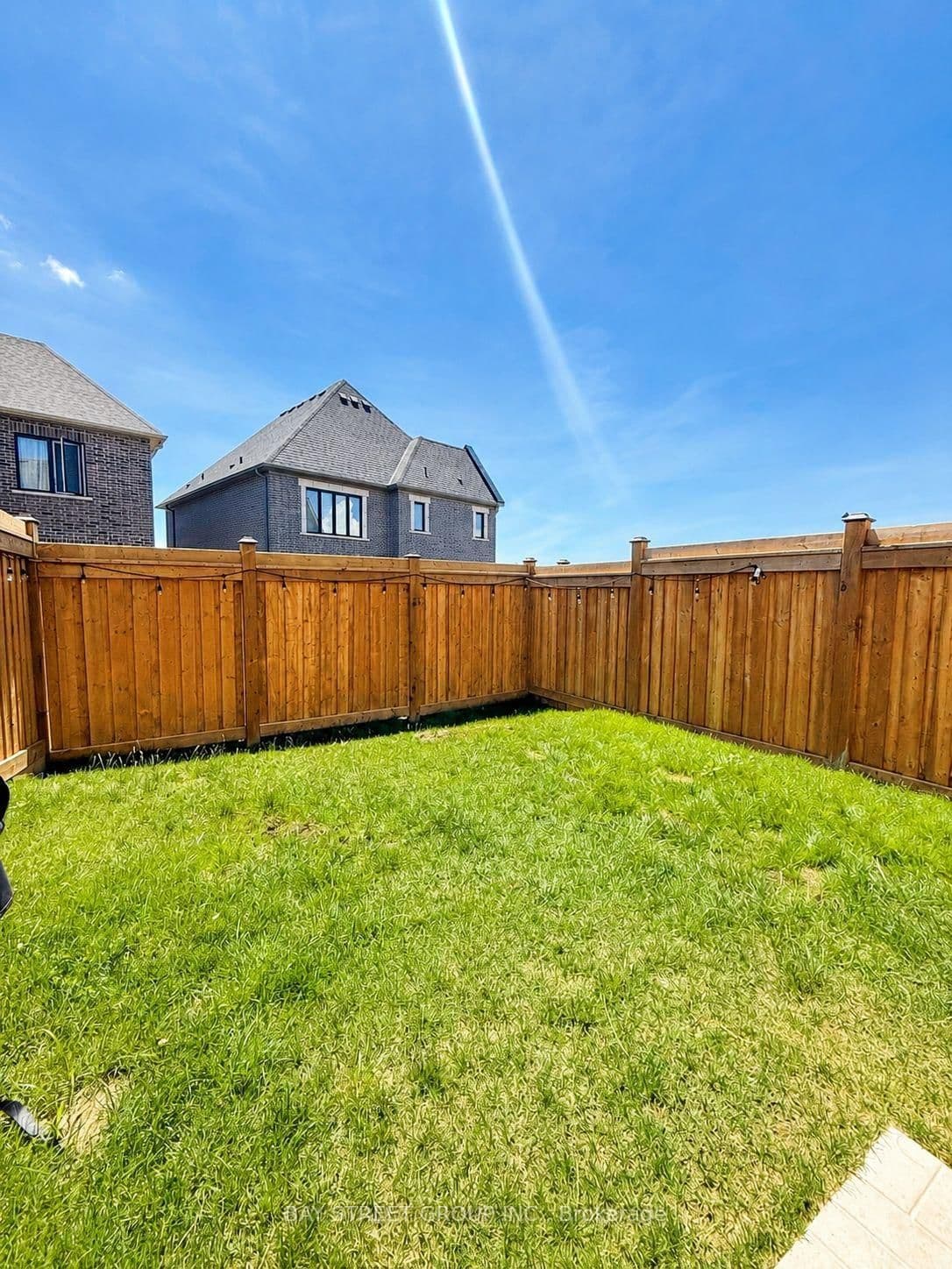 1130 Thompson Drive S - Image 4