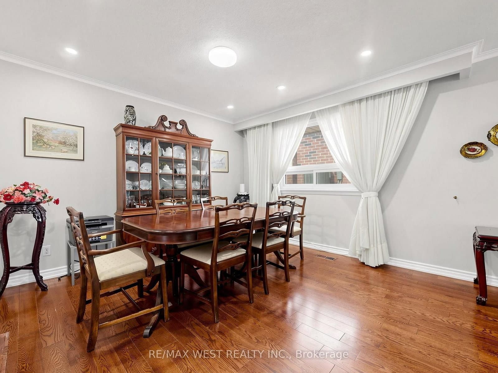 41 Burnview Crescent - Image 4