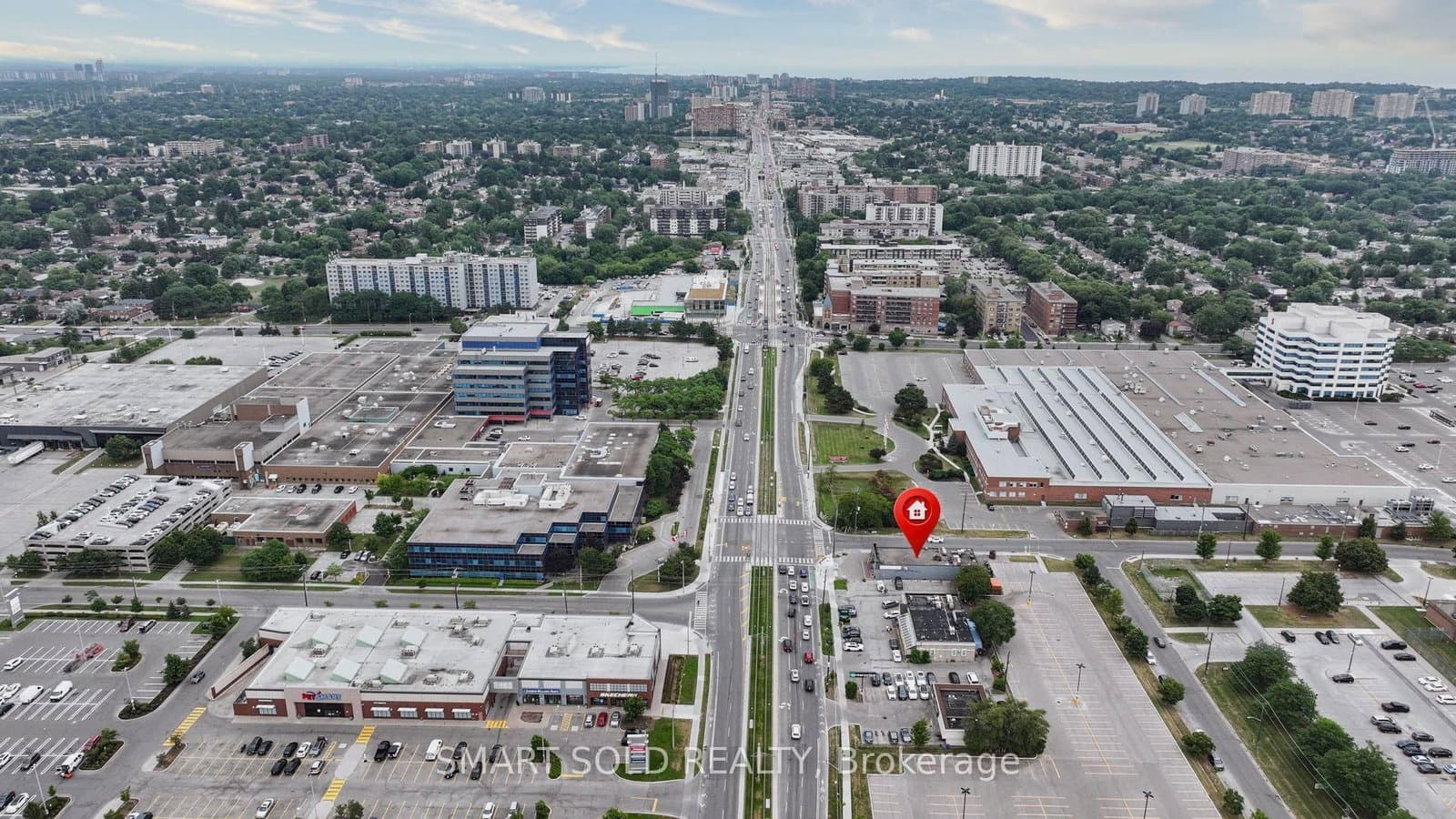 2043 Eglinton Avenue E - Image 6