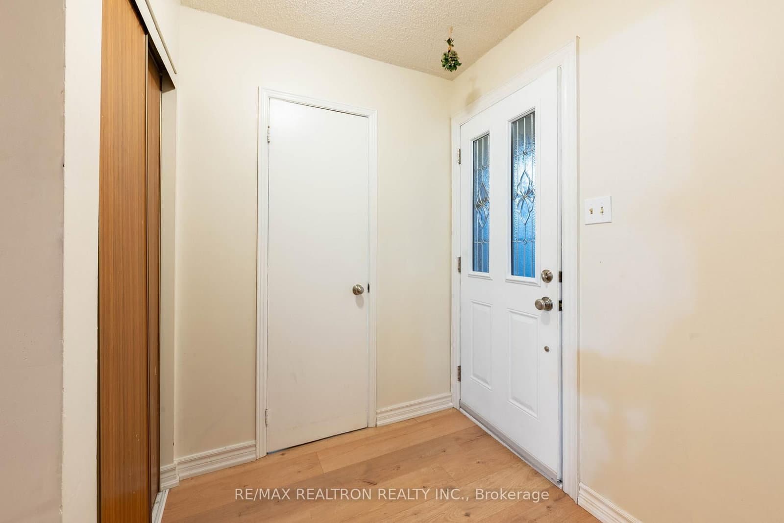 95 Chalmers Crescent - Image 3