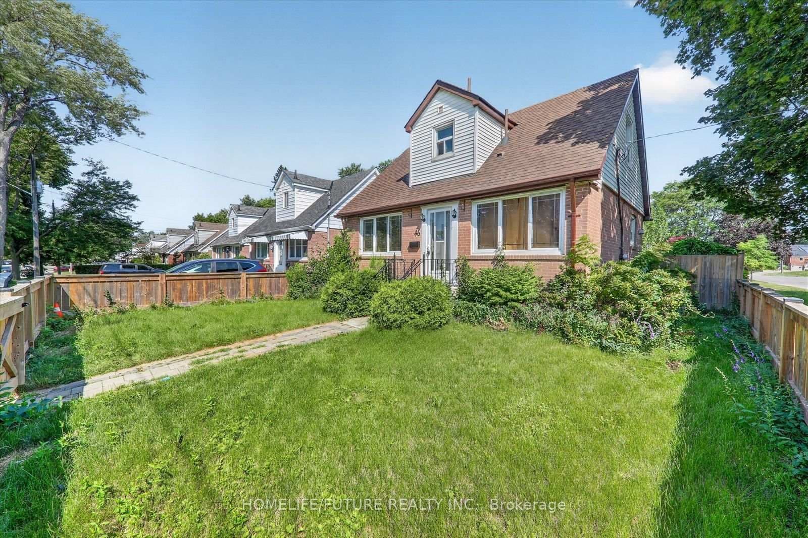 46 Stamford Square N - Image 4