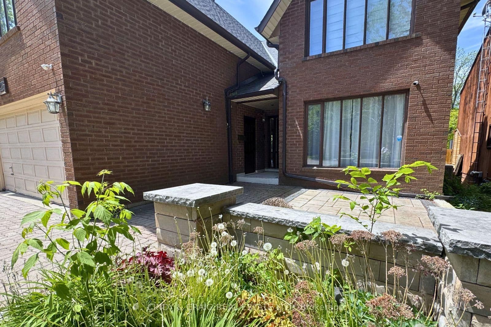 1426 Highbush Trail - Image 2