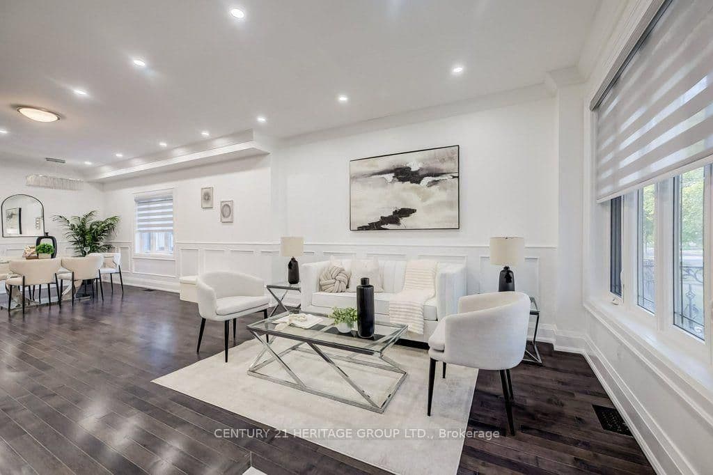 287 Kennedy Road - Image 4