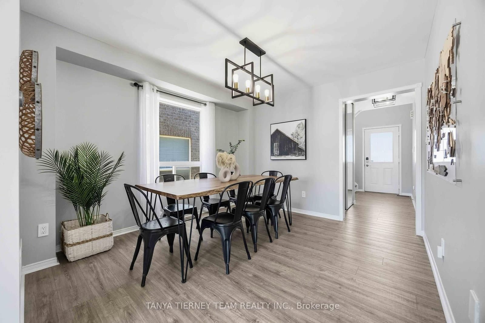 76 Vipond Road - Image 5