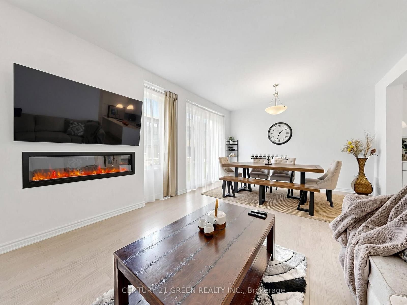 3089 Blazing Star Avenue - Image 6