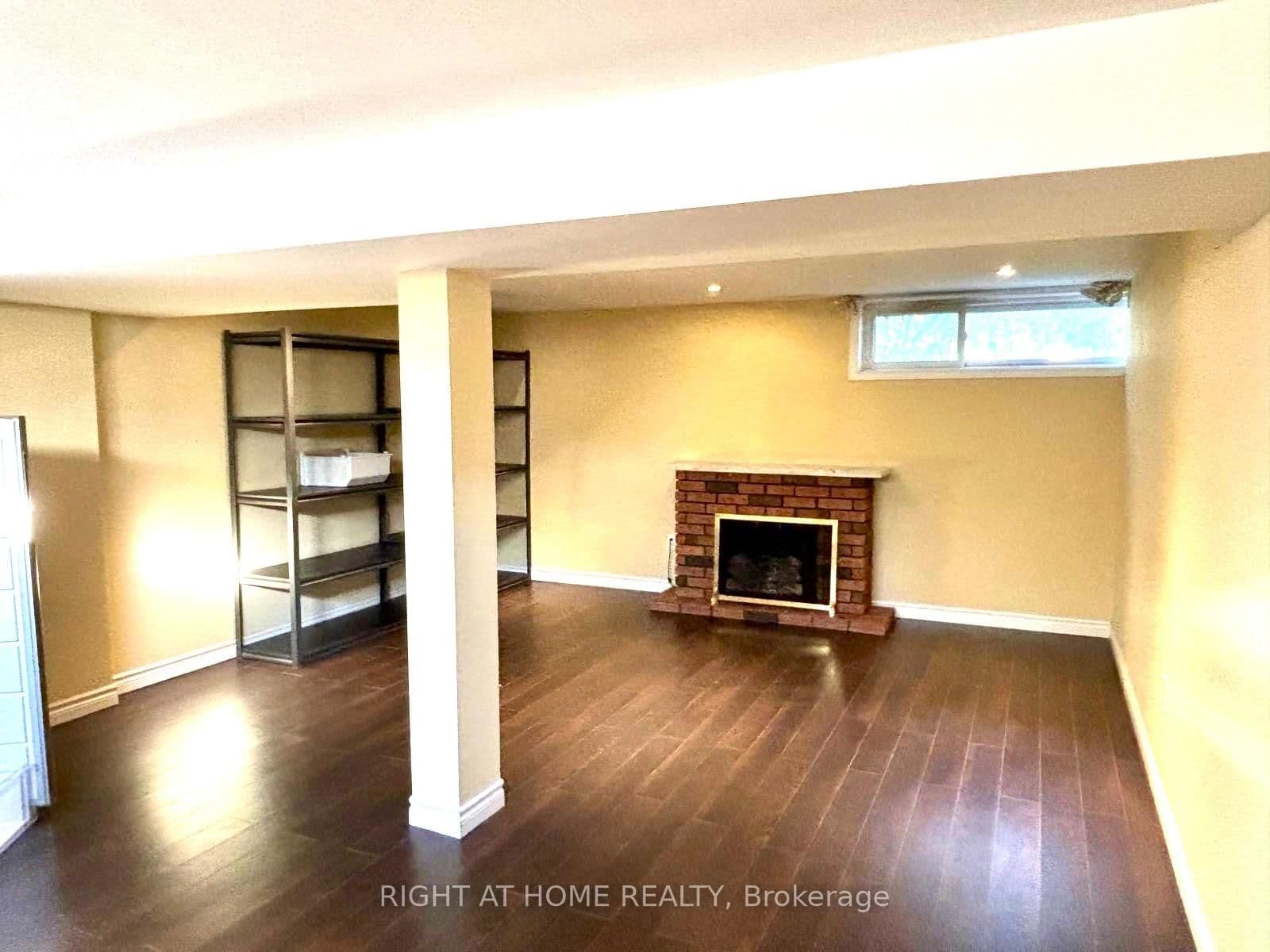 46 Shrewsbury Square, Unit Lower - Image 2