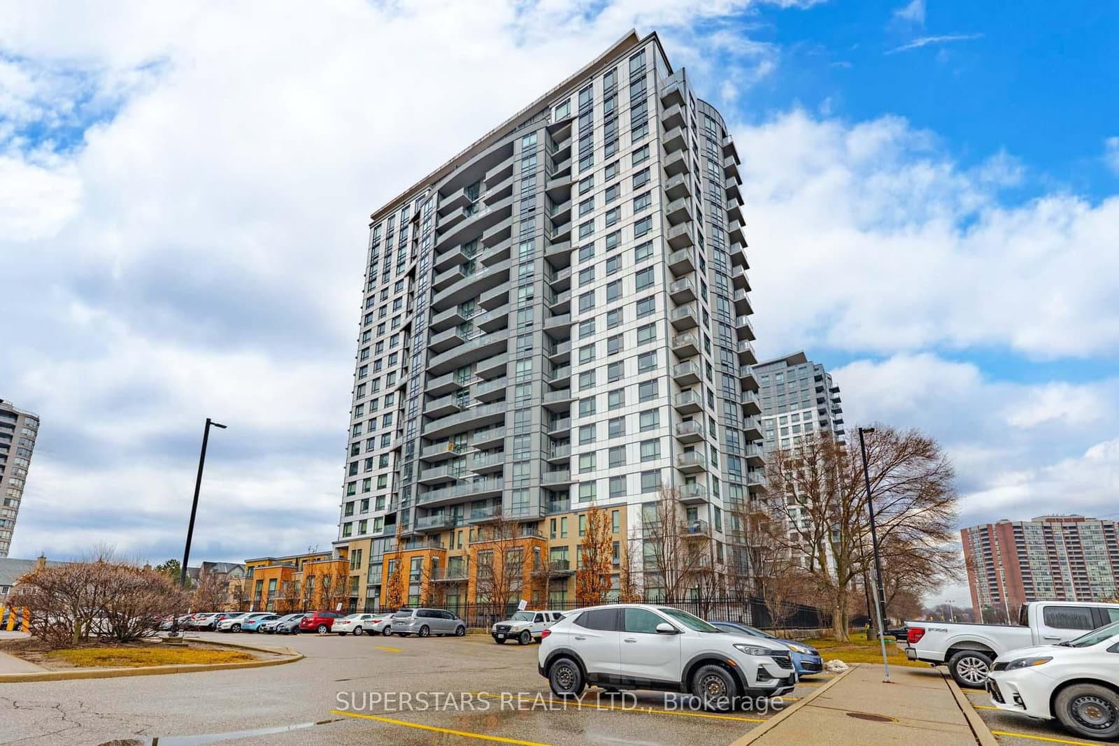 #1511 - 185 Bonis Avenue